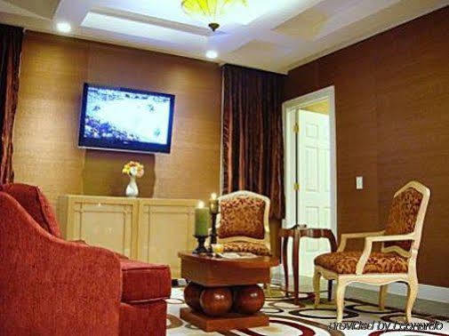 Rocky River Inn New Milford Номер фото